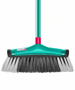1002 – NOVICA VARRY 1000