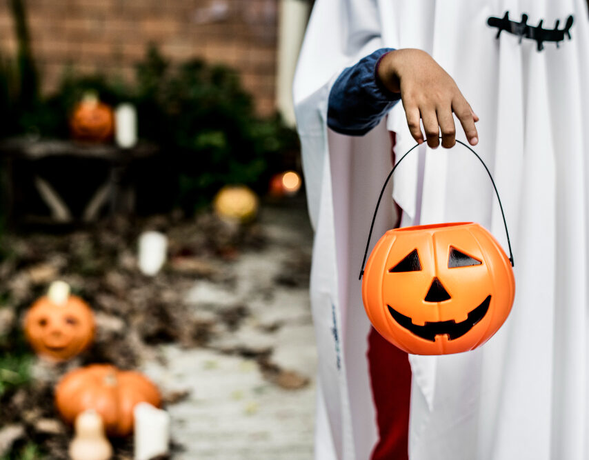 HALLOWEEN GANHA ESPAÇO NO BRASIL: 5 SITUAÇÕES COMUNS APÓS AS COMEMORAÇÕES E COMO MANTER A CASA LIMPA